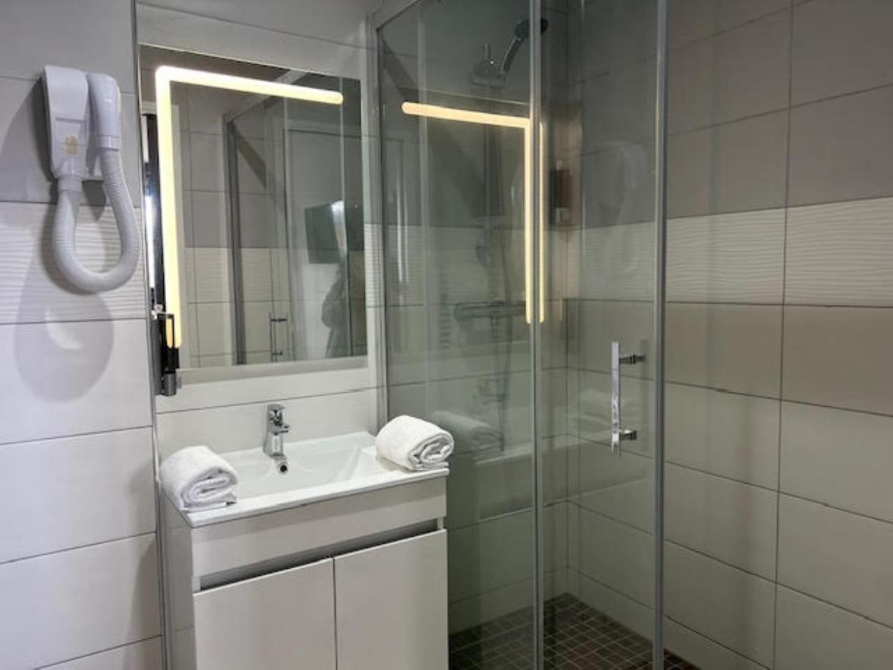 Val Hotel Montbeliard Sud Valentigney Exterior foto