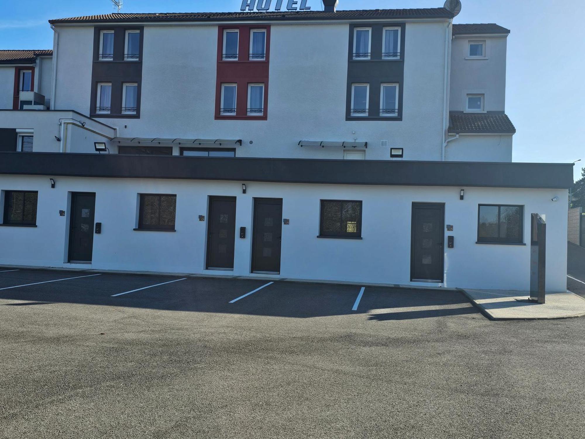 Val Hotel Montbeliard Sud Valentigney Exterior foto